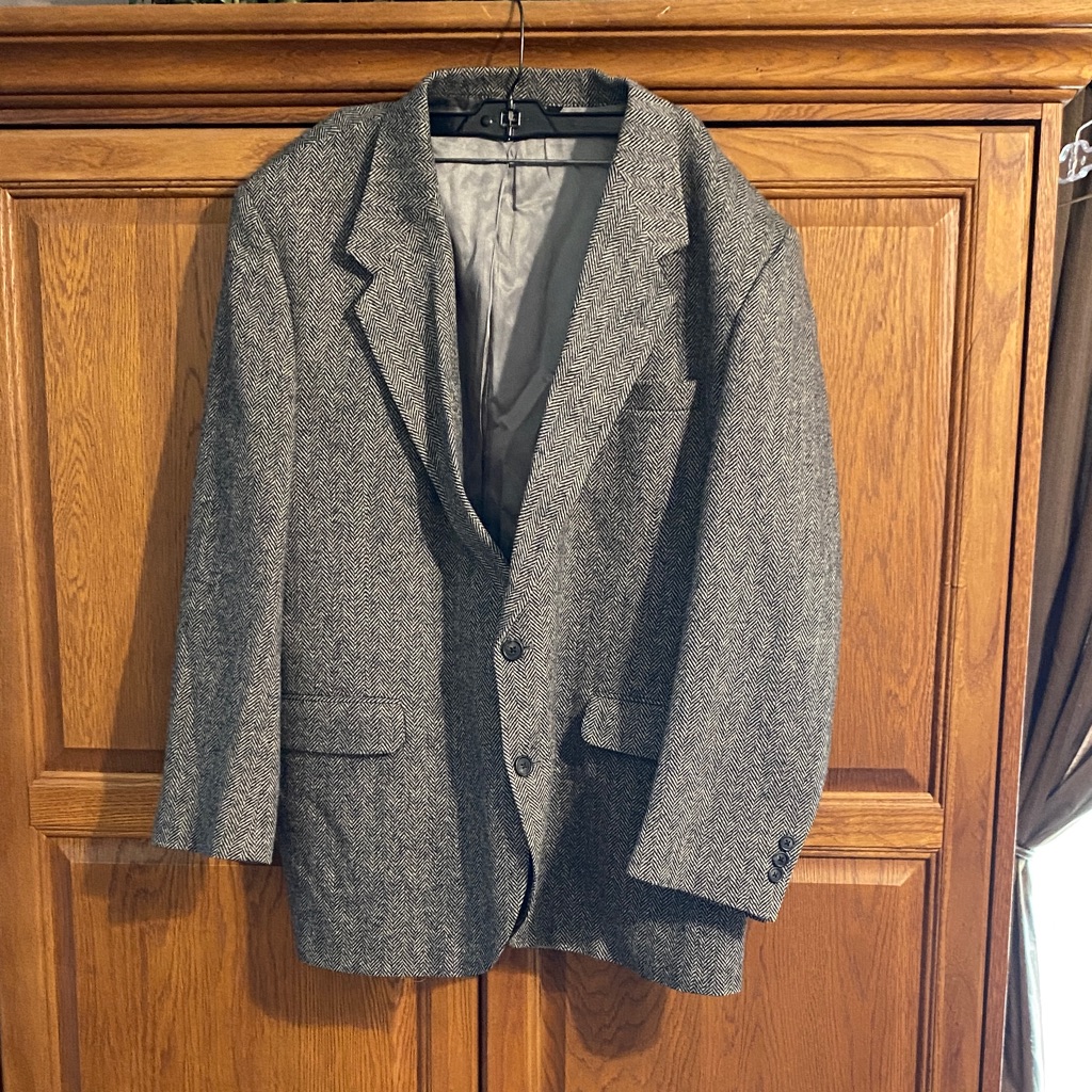 American Trend Classic Gray Men's Blazer. Euc.